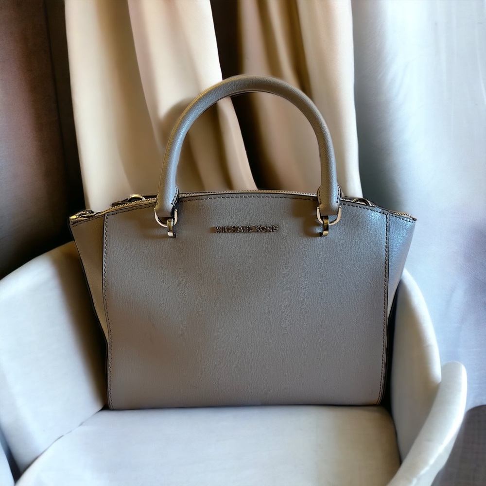 Michael Kors bag